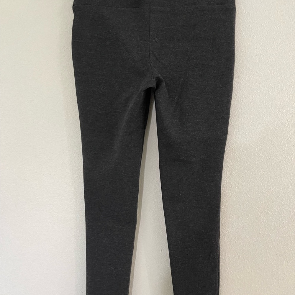 INC  DARK GRAY LEGGINGS